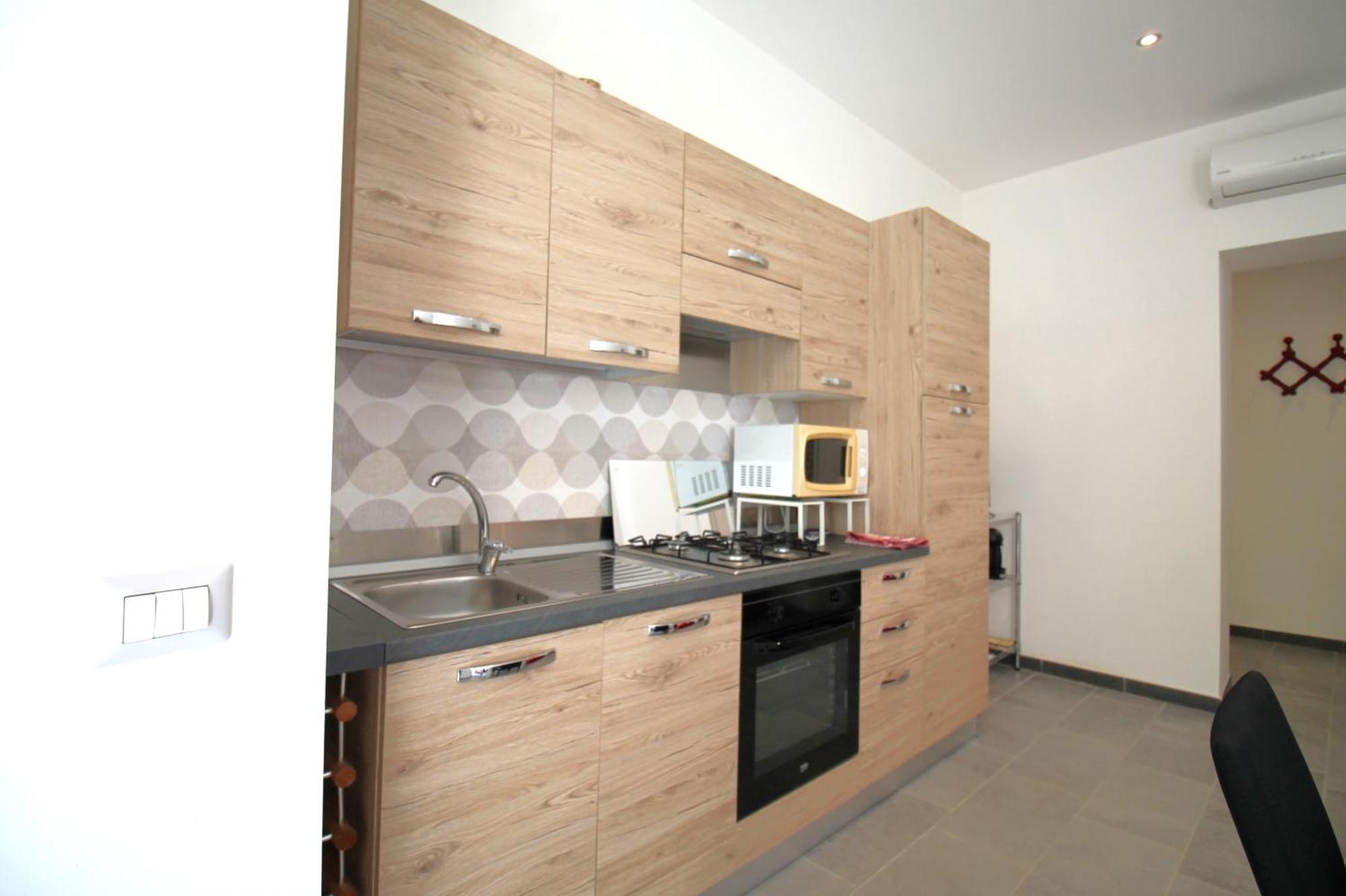 Casa Anna Cagliari Apartment ภายนอก รูปภาพ
